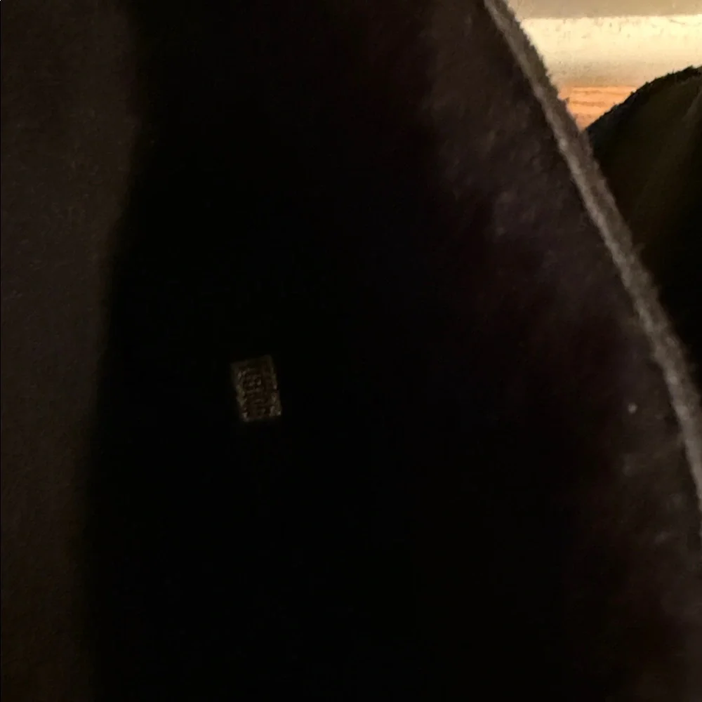 Fitflop  double face shearling boots sz 6